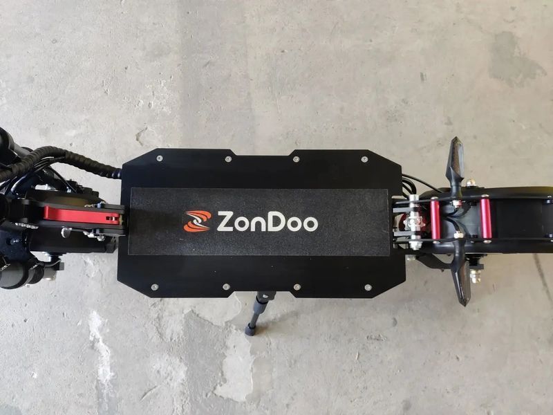 Повнопривідний електросамокат ZonDoo Zo03 plus 6000w 60v 38.4ah Panasonic e_sc_Zo03 plus - Panasonic фото