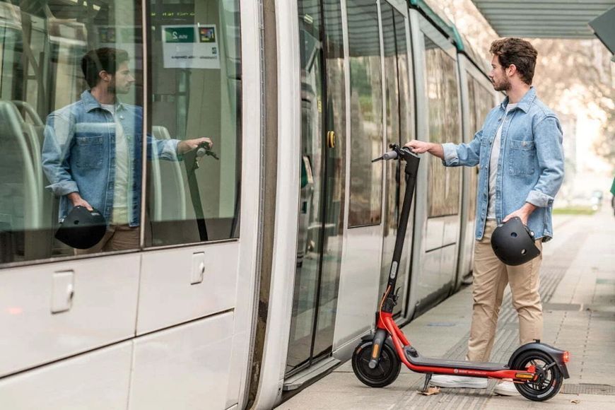 Электросамокат Segway-Ninebot D38E, Black/Red e_sc_AA.00.0012.06 фото