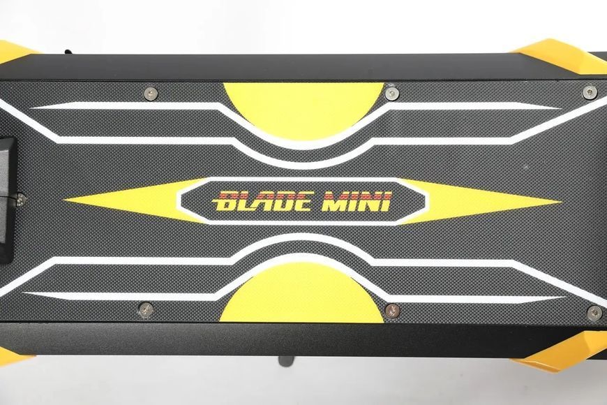 Повнопривідний електросамокат Teverun Blade Mini pro e_sc_Blade Mini Pro фото